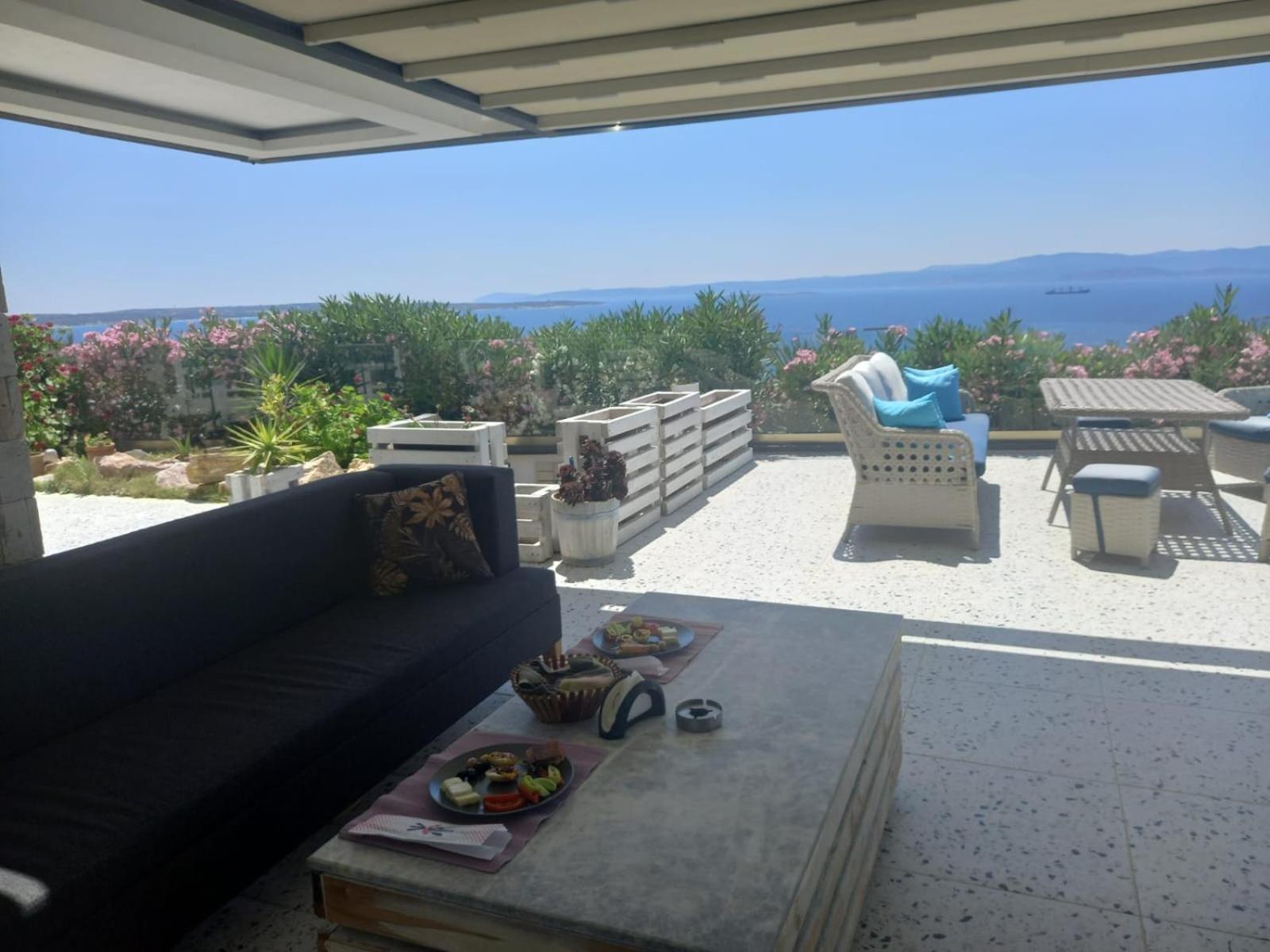 Mavi Panorama Villa Çeşme Eksteriør billede