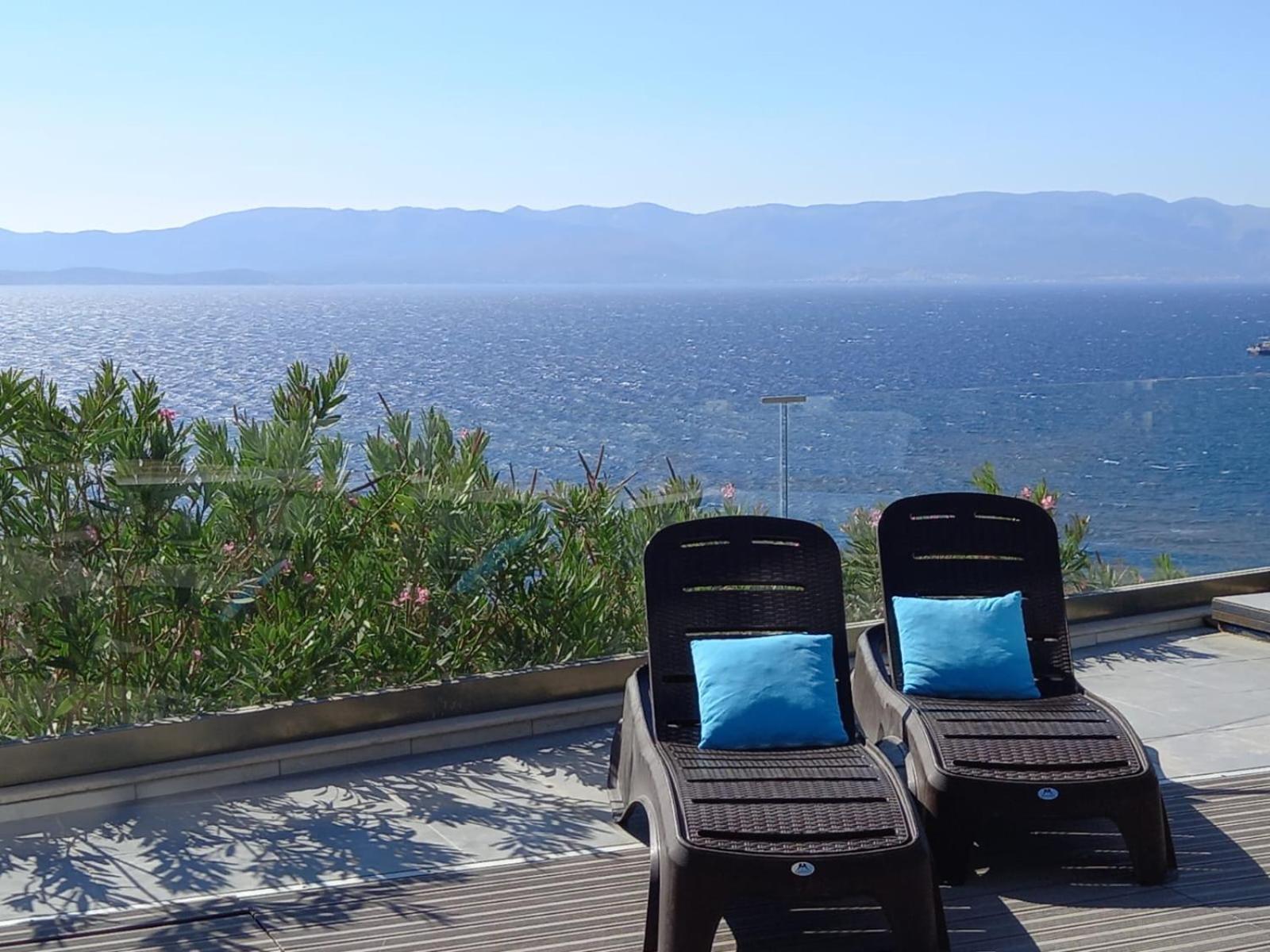 Mavi Panorama Villa Çeşme Eksteriør billede