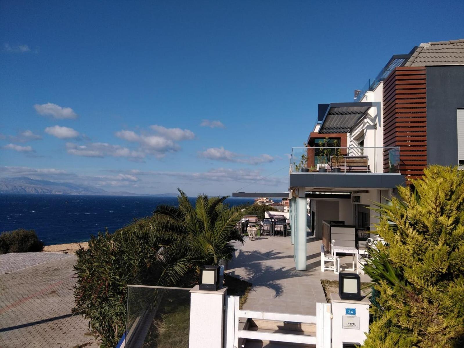 Mavi Panorama Villa Çeşme Eksteriør billede