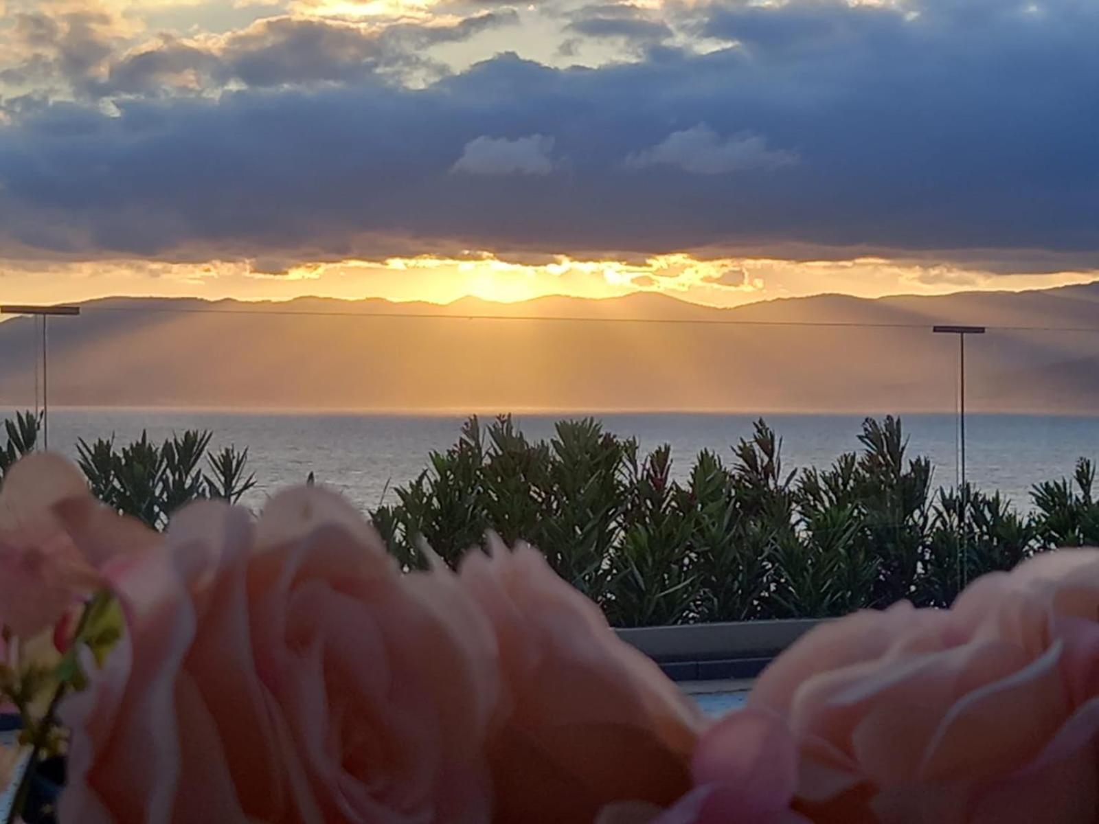 Mavi Panorama Villa Çeşme Eksteriør billede